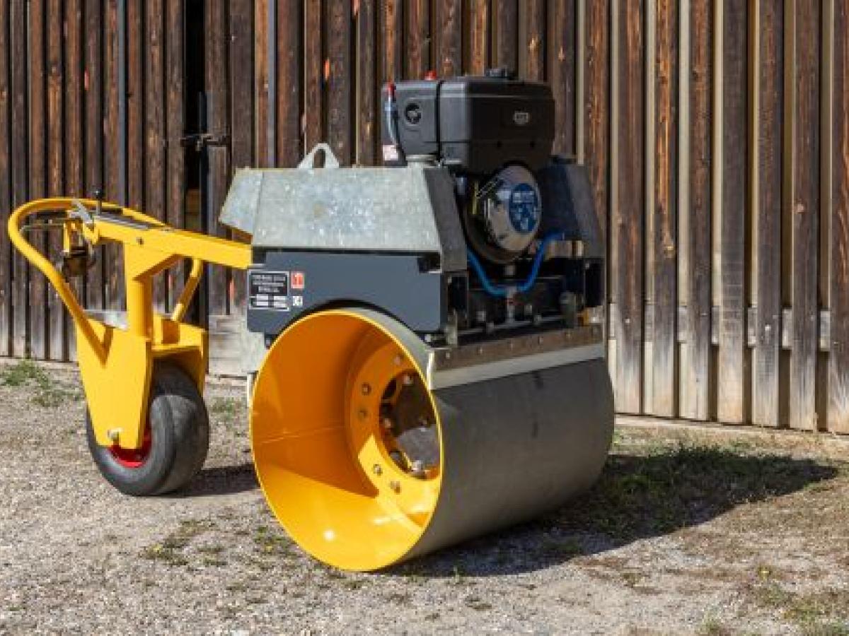 Zweirollen-Vibrationswalze EW7L