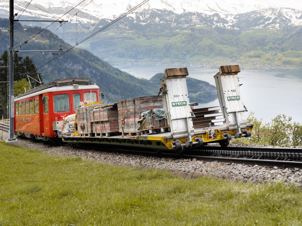 Vorstell-Tiefgangwagen Rigi Bahn